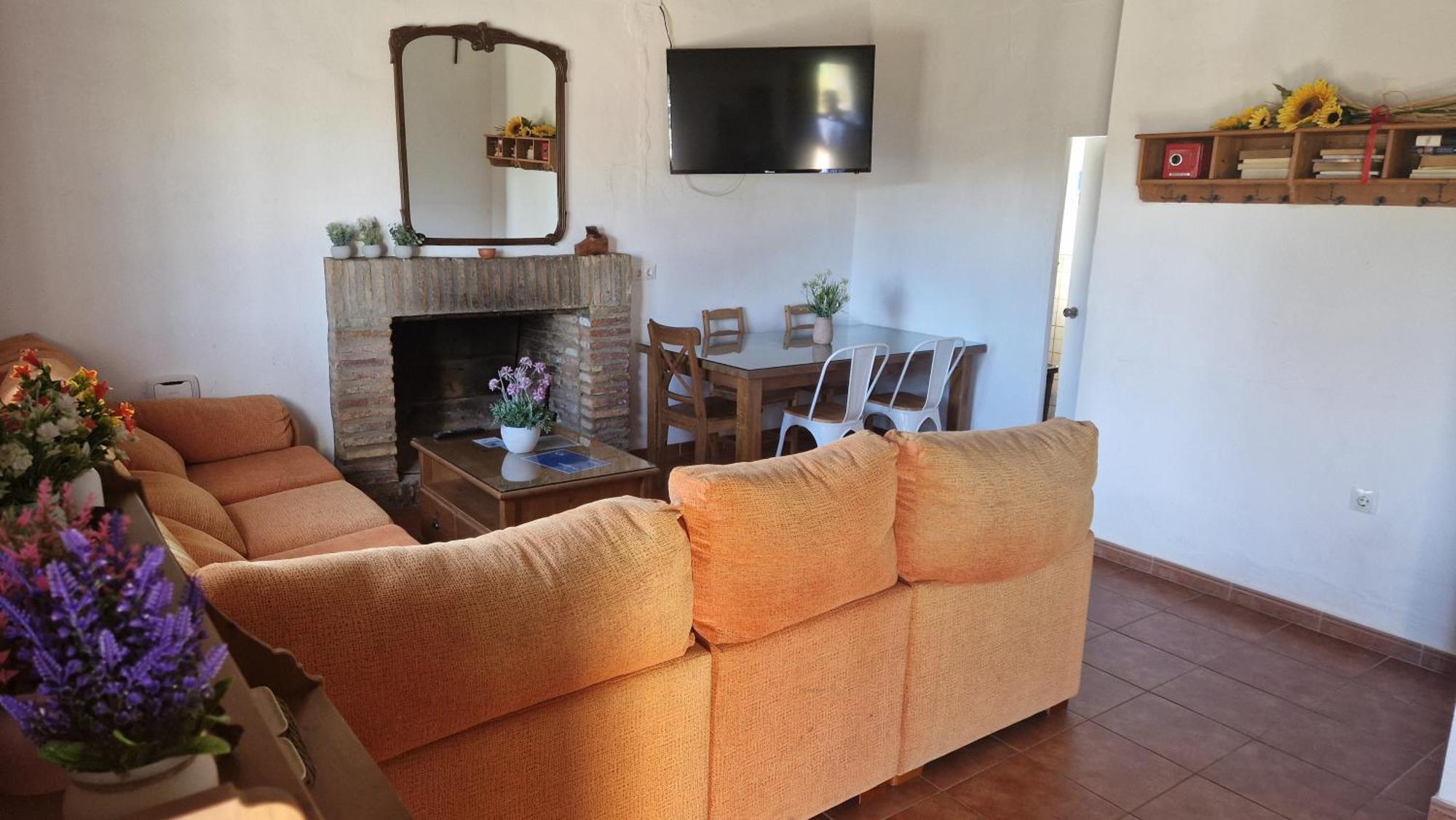 Villa Antonia Gibraleon ภายนอก รูปภาพ